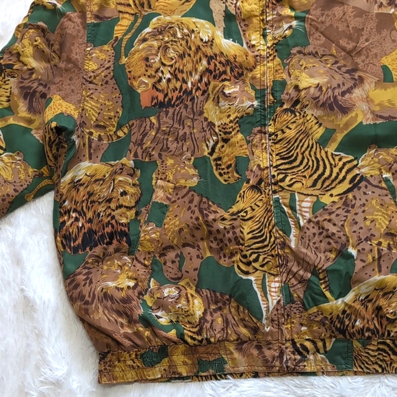 🔴LOWEST! Vintage 100% Silk Lion, Tiger, & Leopard Big Cat Print Bomber Jacket - Picture 3 of 14